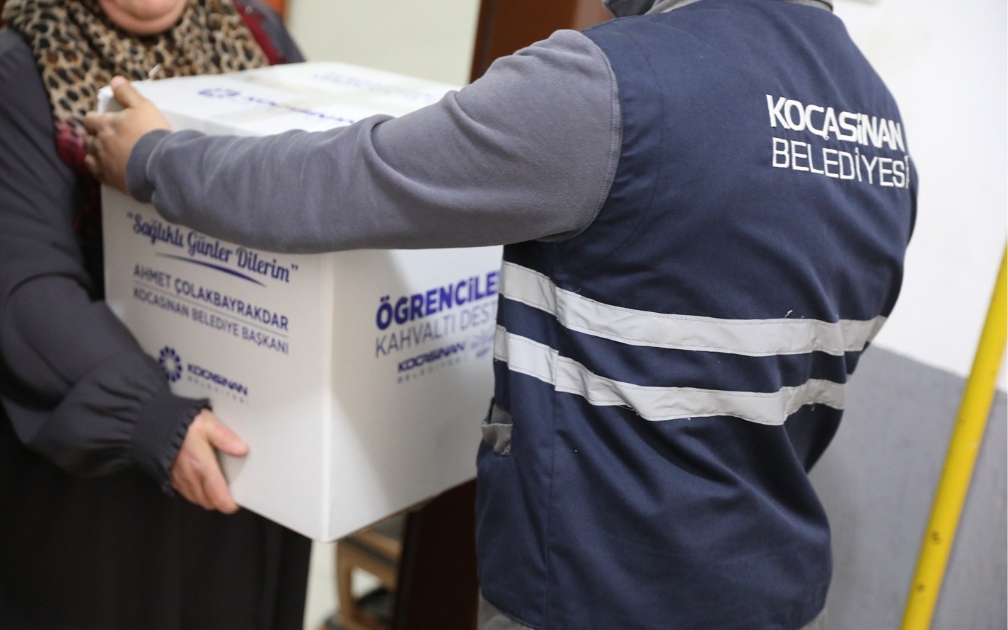BAŞKAN ÇOLAKBAYRAKDAR: “TÜRKİYE’YE ÖRNEK OLAN TARİHI PROJEMİZLE EVLATLARIMIZIN GÖNLÜNE DOKUNMAYA DEVAM EDİYORUZ”