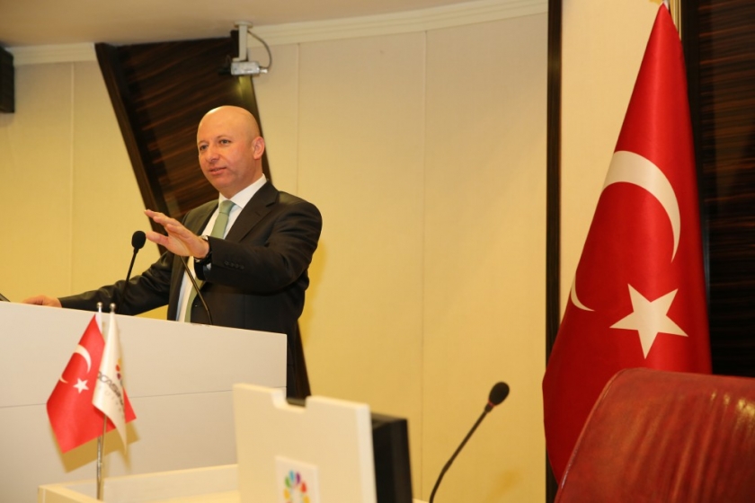BAŞKAN ÇOLAKBAYRAKDAR 2017 PROJELERİNİ MECLİS ÜYELERİNE DE ANLATTI