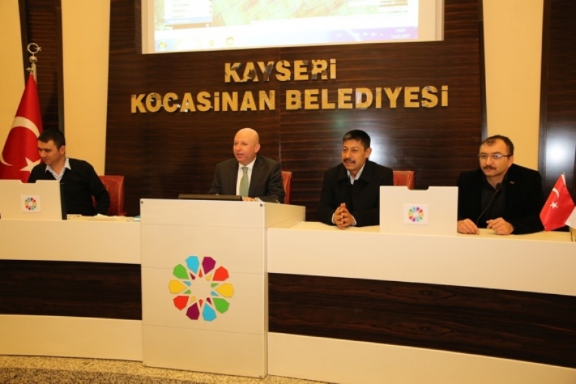 ÇOLAKBAYRAKDAR, ÇİFTÇİLERİN İSTEĞİNİ GERİ ÇEVİRMEDİ