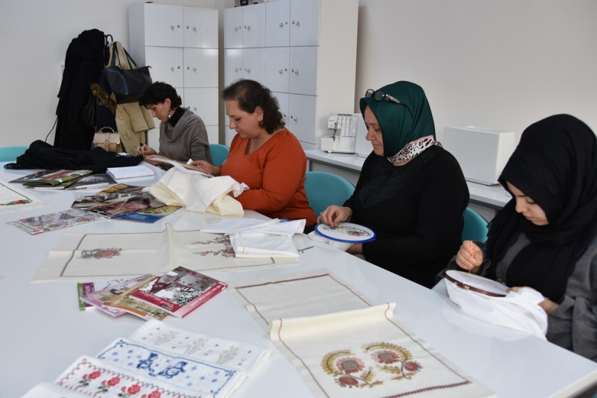 KOCASİNAN BELEDİYESİ HER ZAMAN KADINLARIN YANINDA