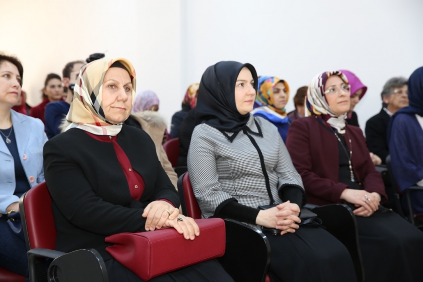 ÇOLAKBAYRAKDAR ÇİFTİNDEN KADINLARA BÜYÜK JEST