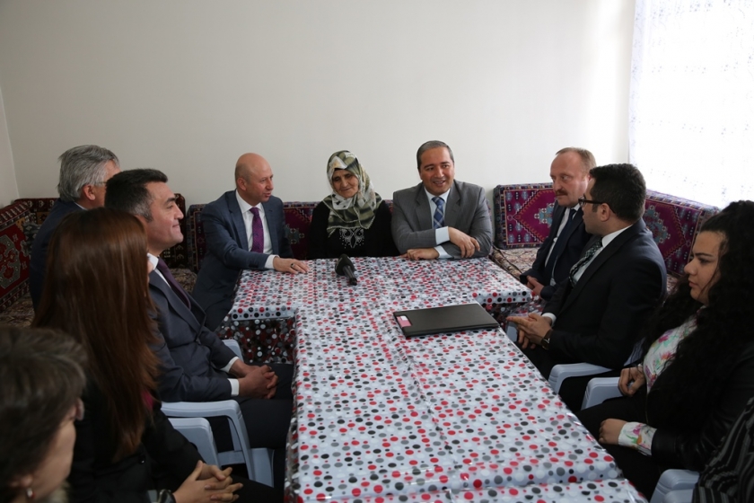 ÖĞRENCİLERİN VEFA ÖRNEĞİNE KOCASİNAN’DAN BÜYÜK DESTEK