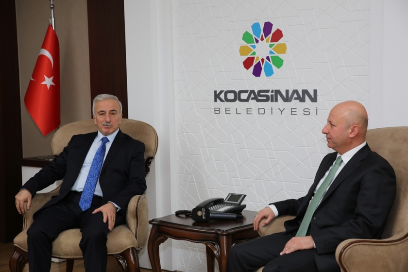ÇOLAKBAYRAKDAR VALI KAMÇI’YA PROJELERİNİ ANLATTI