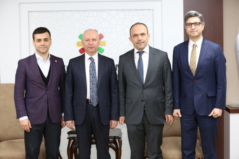 BAŞKAN ÇOLAKBAYRAKDAR, TÜRKİYE ŞAMPİYONLARINI AĞIRLADI