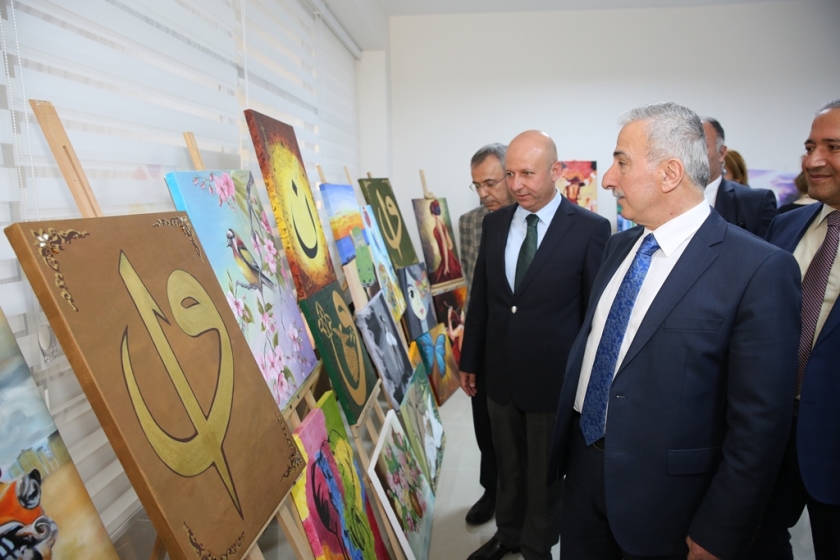 ÇOLAKBAYRAKDAR, VALİ KAMÇI’YA KOCASİNAN AKADEMİYİ TANITTI