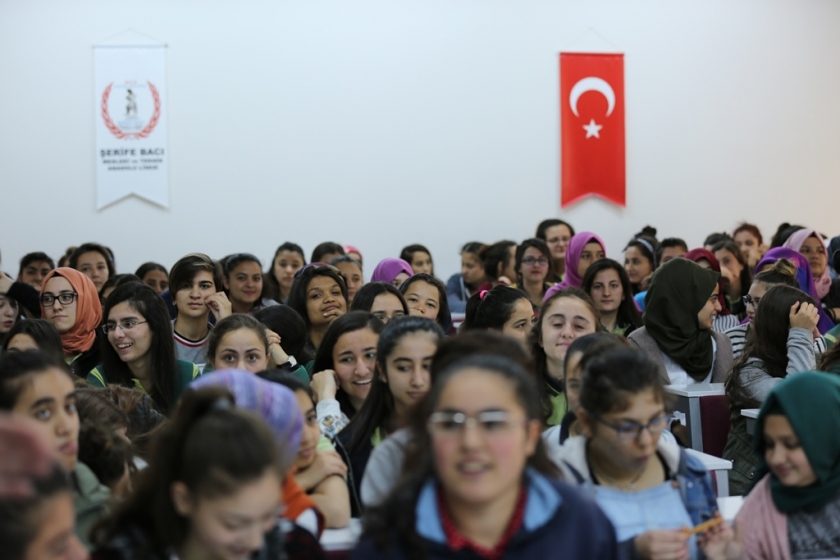BAŞKAN ÇOLAKBAYRAKDAR, ‘DUA’ ŞİİRİNİ OKUDU