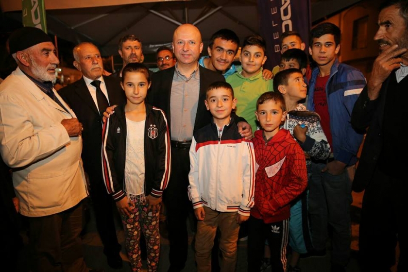 BAŞKAN ÇOLAKBAYRAKDAR İFTARI ZİYA GÖKALP SAKİNLERİYLE AÇTI