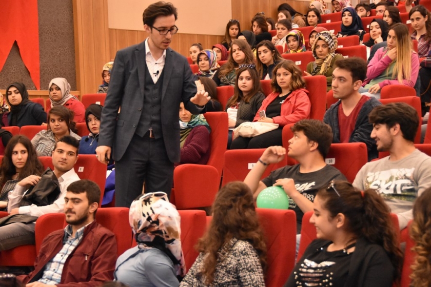 KOCASİNAN AKADEMİ, İMAM VE MÜEZZİN ADAYLARINA NEFES ALMA TEKNİKLERİNİ ANLATTI
