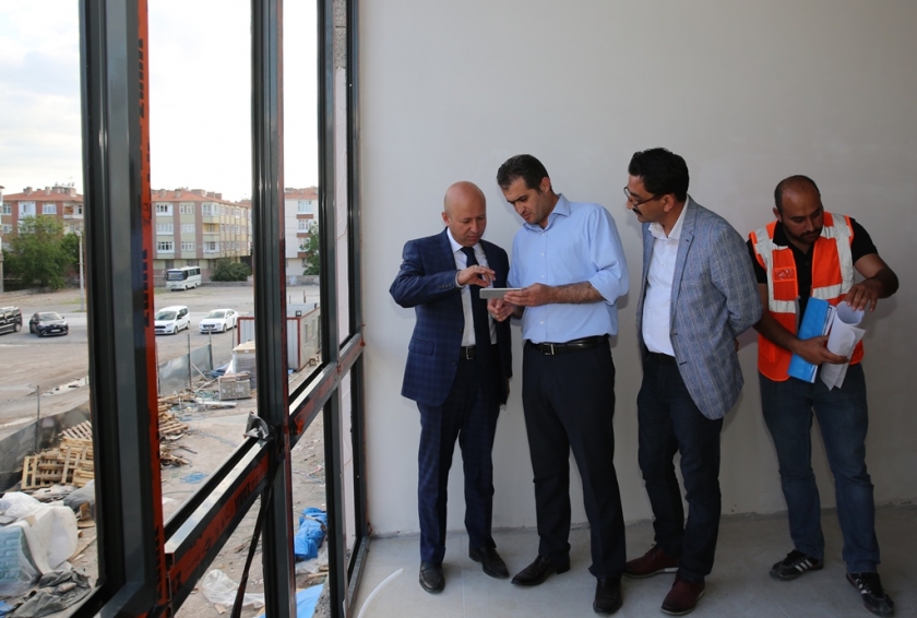 BAŞKAN ÇOLAKBAYRAKDAR, “KOCASİNAN’IN HİZMET AĞI BÜYÜYOR