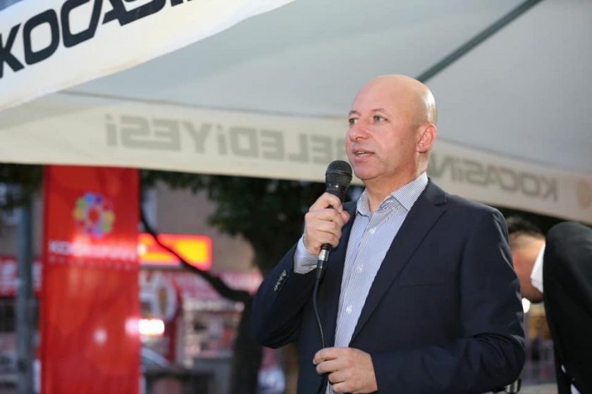 BAŞKAN ÇOLAKBAYRAKDAR İFTARDA DA VATANDAŞLA BİRLİKTE 