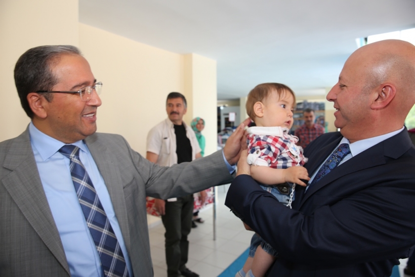 YENİLİKÇİ BELEDİYEDEN DEV SOSYAL MARKET HİZMETİ 