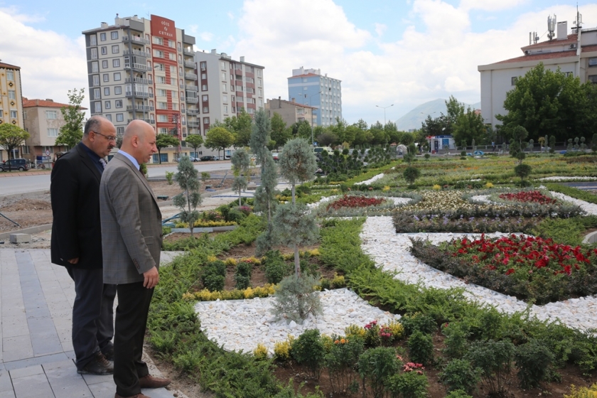 BAŞKAN ÇOLAKBAYRAKDAR “KOCASİNAN’A YENİ BİR SOLUK KATTIK”