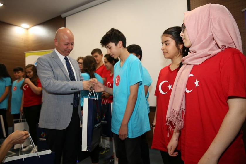 KOCASİNAN’DAN 15 TEMMUZ ŞEHİT VE GAZİLERİNE MİNNET VE SAYGIYLA