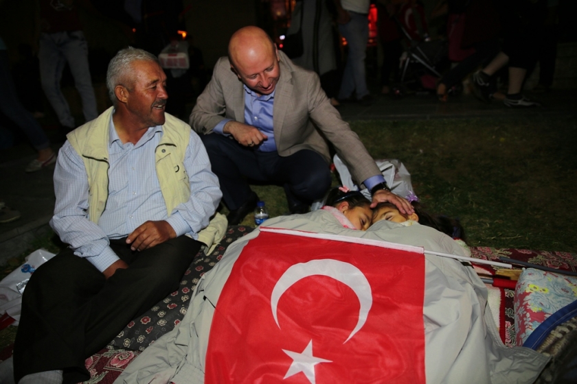 BAŞKAN ÇOLAKBAYRAKDAR,  15 TEMMUZ DARBE GİRİŞİMİNİN YILDÖNÜMÜ MESAJI
