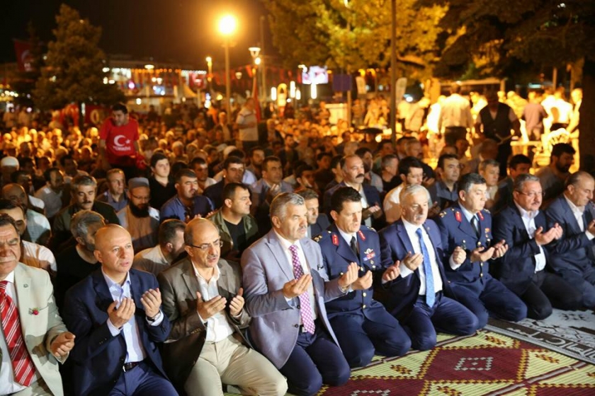 BAŞKAN ÇOLAKBAYRAKDAR “HEPİNİZ BİRER KAHRAMANSINIZ”