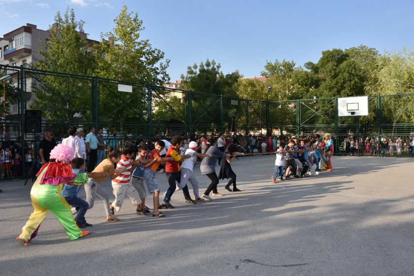 KOCASİNAN’DA SOKAK OYUNLARI BAŞLADI