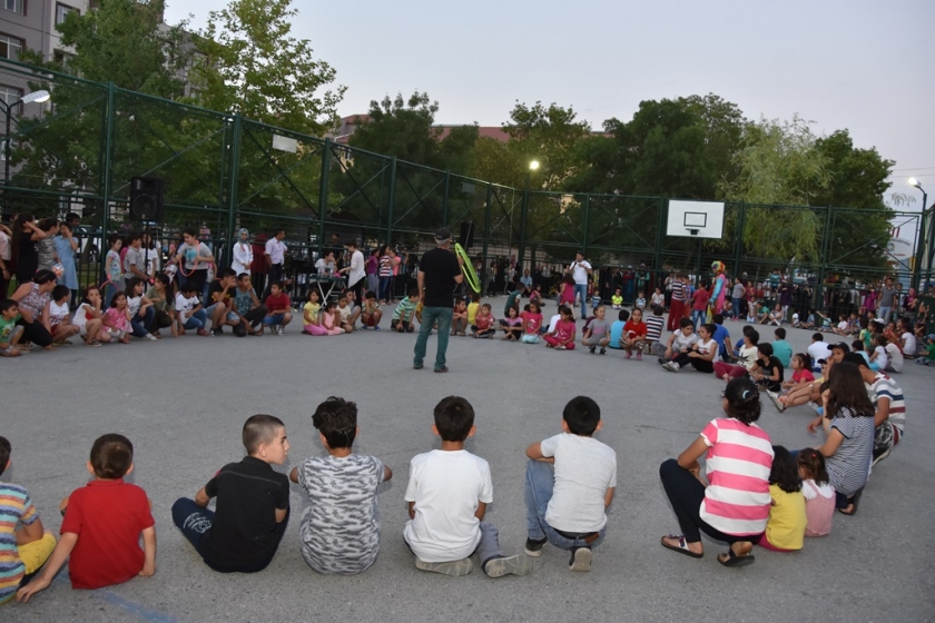 KOCASİNAN’DA SOKAK OYUNLARI BAŞLADI