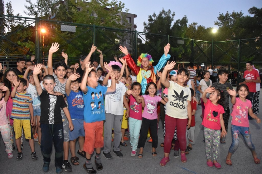 KOCASİNAN’DA SOKAK OYUNLARI BAŞLADI