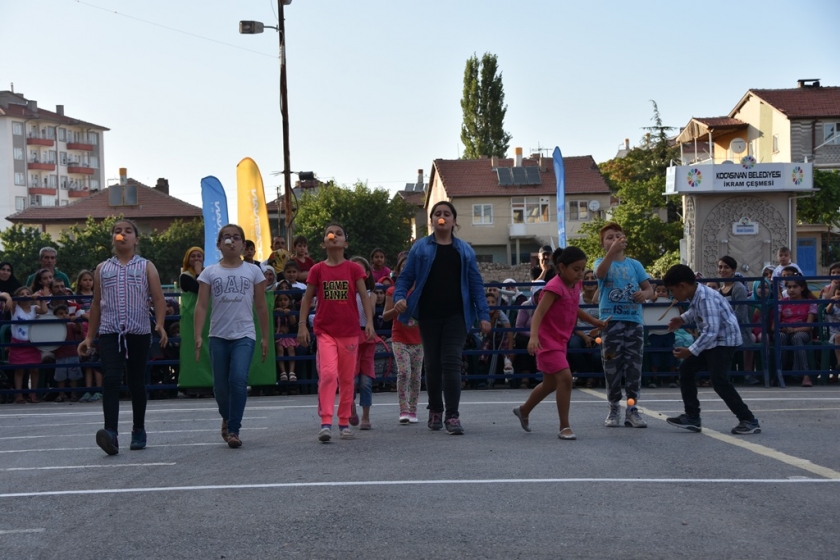 KOCASİNAN SOKAKLARINDA ÇOCUK OLMANIN TADI BİR BAŞKA