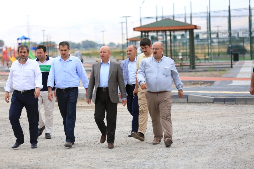 BAŞKAN ÇOLAKBAYRAKDAR “ YENİ PARKLAR KOCASİNAN’I DAHA DA GÜZELLEŞTİRECEK”