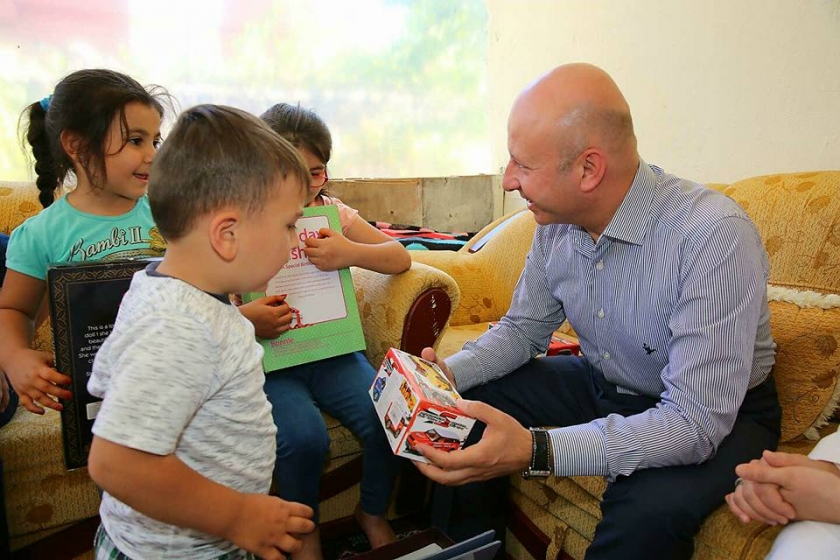 BAŞKAN ÇOLAKBAYRAKDAR KOCASİNAN’IN BÜYÜK BİR AİLE OLDUĞUNU GÖSTERDİ
