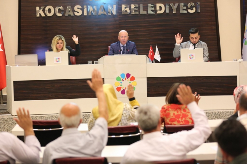 KOCASİNAN BELEDİYE MECLİSİ EYLÜL AYI TOPLANTISINI GERÇEKLEŞTİRDİ