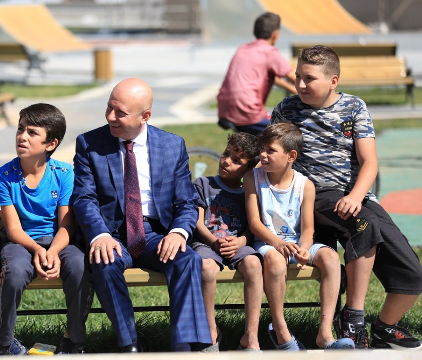 BAŞKAN ÇOLAKBAYRAKDAR “YENİ NESİL PARKIMIZ ÖRNEK TEŞKİL EDİYOR”