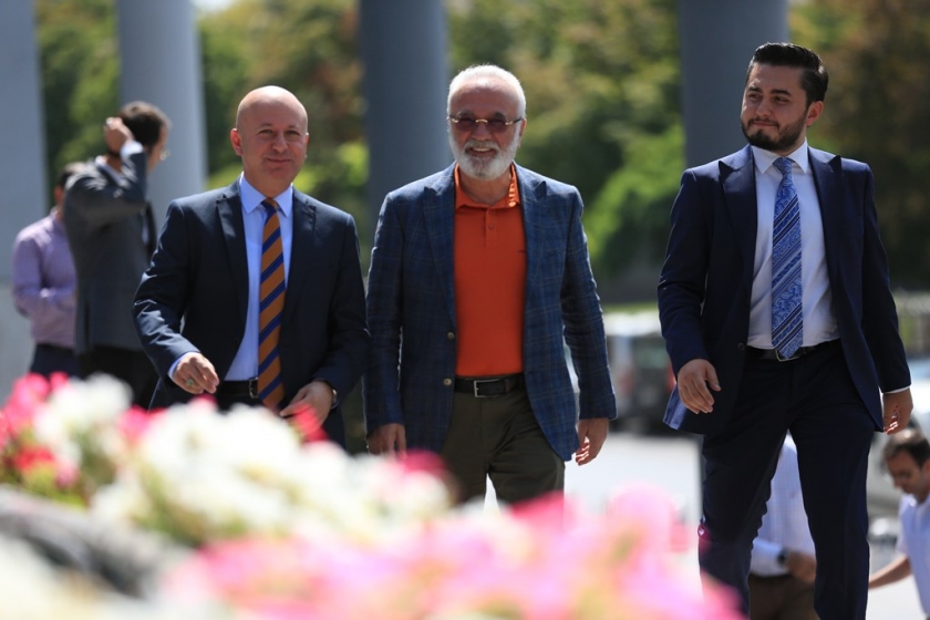 MUSTAFA ELİTAŞ KOCASİNAN BELEDİYESİ’NDE