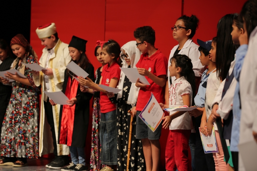 KOCASİNAN BELEDİYESİ ÇOCUK KULÜBÜNDEN MUHTEŞEM GÖSTERİ