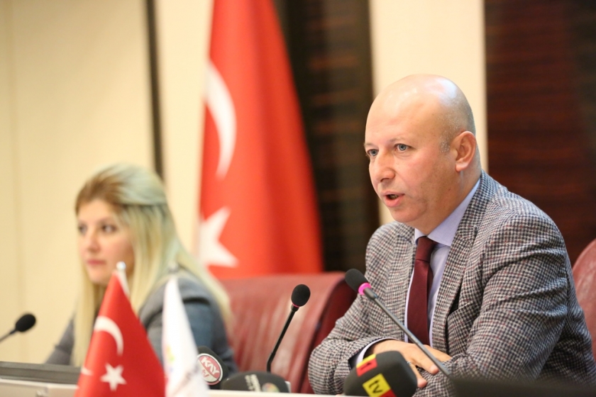 BAŞKAN ÇOLAKBAYRAKDAR, “ŞEHRİMİZE GÜZEL BİR GENÇLİK MERKEZİ KAZANDIRACAĞIZ”