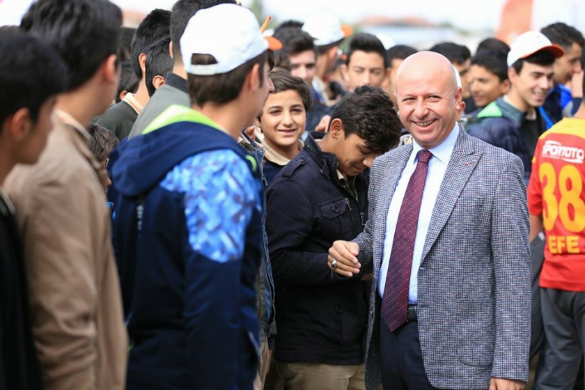 KOCASİNAN BELEDİYESİ AĞAÇLANDIRMA SEZONUNU AÇTI