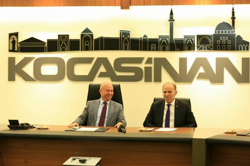 BAŞKAN ÇOLAKBAYRAKDAR, AK PARTİ KOCASİNAN İLÇE TEŞKİLATINI AĞIRLADI