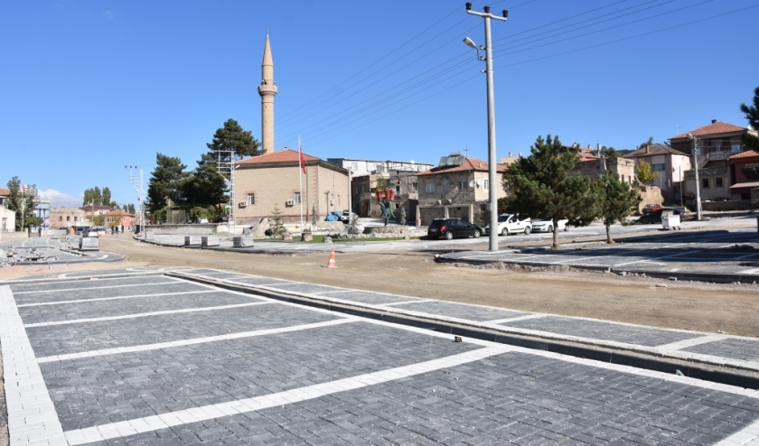 BAŞKAN ÇOLAKBAYRAKDAR SÖZÜNÜ TUTTU CIRGALAN’A HİZMET YAĞDI