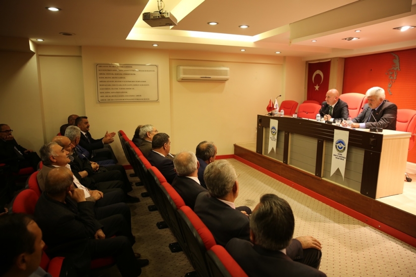 BAŞKAN ÇOLAKBAYRAKDAR, “HER ZAMAN ESNAFIMIZLA BİRLİKTEYİZ”