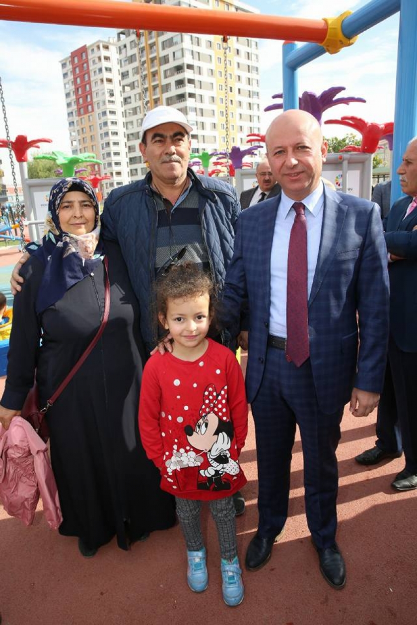 BAŞKAN ÇOLAKBAYRAKDAR, “HİZMETLERİMİZE VATANDAŞLAR TEVECCÜH GÖSTERİYOR”