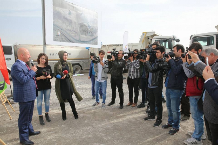 BAŞKAN ÇOLAKBAYRAKDAR, “KOCASİNAN’I GELECEĞE TAŞIYACAK HİZMETLER ÜRETİYORUZ”