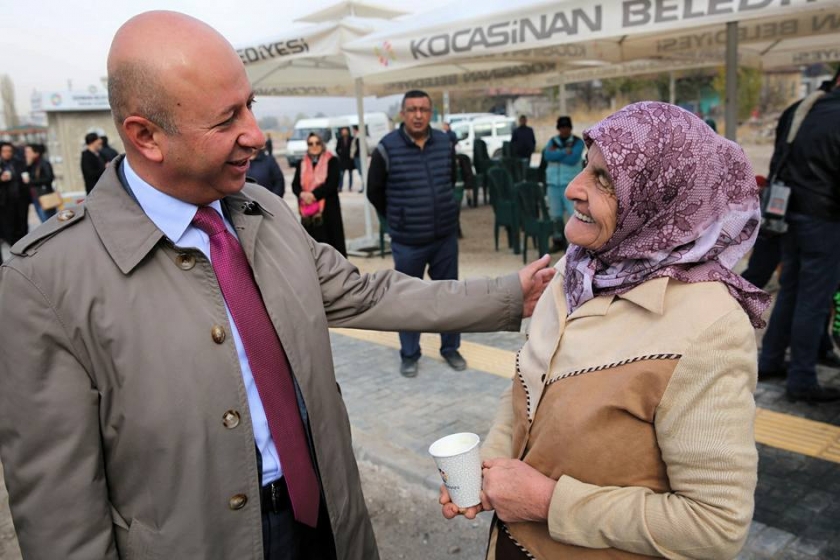 KOCASİNAN, BU SEFER DİYABET FARKINDALIĞI İÇİN AĞAÇ DİKTİ