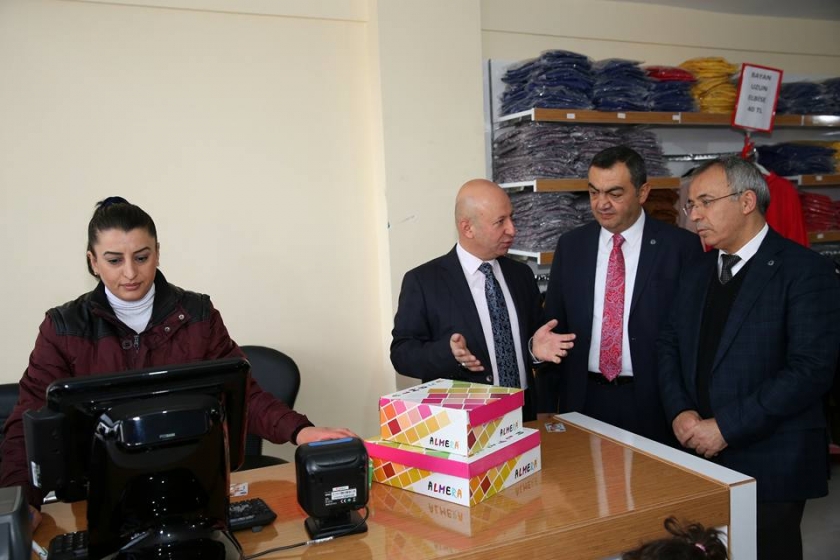 BAŞKAN ÇOLAKBAYRAKDAR, “SOSYAL MARKET, YENİLİKÇİ BİR HİZMET MODELİDİR”