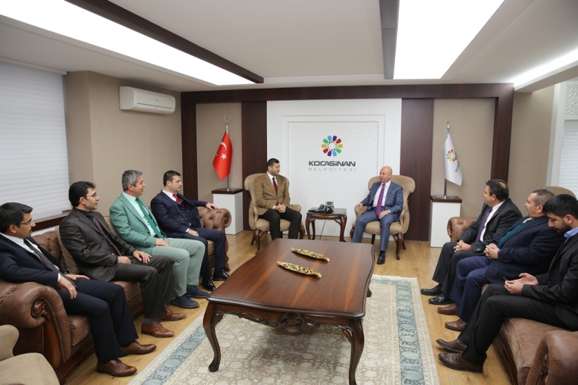 BAŞKAN ÇOLAKBAYRAKDAR, MHP HEYETİNİ MİSAFİR ETTİ