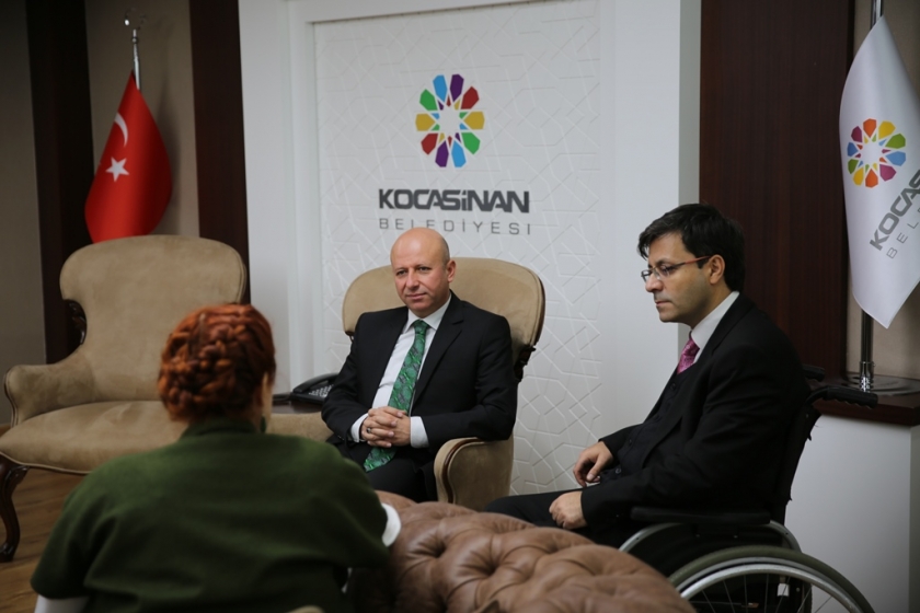 BAŞKAN ÇOLAKBAYRAKDAR’IN ENGEL TANIMAYAN MİSAFİRLERİ
