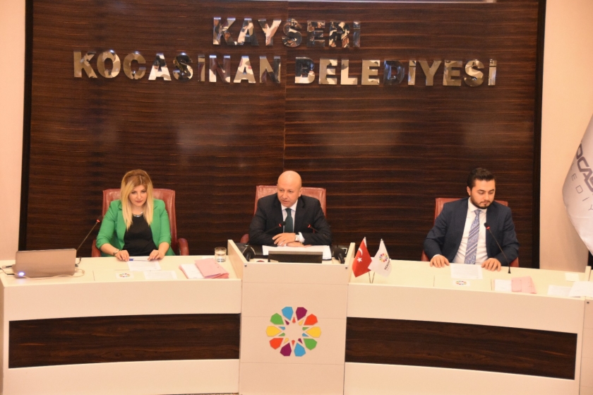 KOCASİNAN YILIN SON MECLİS TOPLANTISINI KAMU SPOTU İLE AÇTI