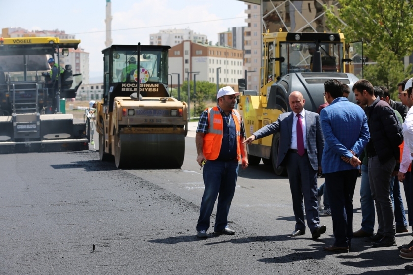 KOCASİNAN, ASFALT ÇALIŞMALARIYLA REKORLARI ALT ÜST ETTİ