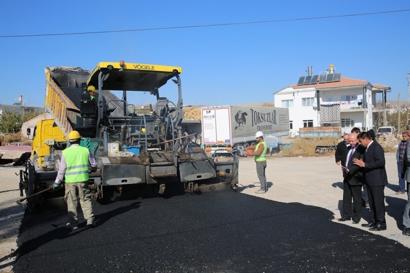KOCASİNAN, ASFALT ÇALIŞMALARIYLA REKORLARI ALT ÜST ETTİ