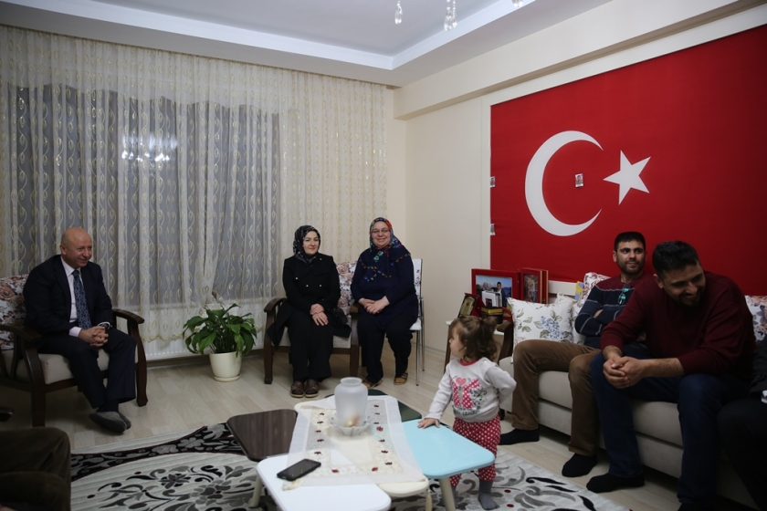 BAŞKAN ÇOLAKBAYRAKDAR, “VATANDAŞLARIMIZIN HER ZAMAN YANLARINDAYIZ”