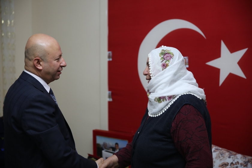 BAŞKAN ÇOLAKBAYRAKDAR, “VATANDAŞLARIMIZIN HER ZAMAN YANLARINDAYIZ”