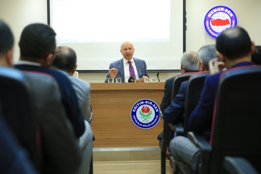 BAŞKAN ÇOLAKBAYRAKDAR, EĞİTİM-BİR-SEN’E KONUK OLDU