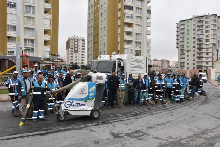 KOCASİNAN BELEDİYESİ 2017 YILINDA 124 MİLYON 600 BİN  TON ÇÖP TOPLADI
