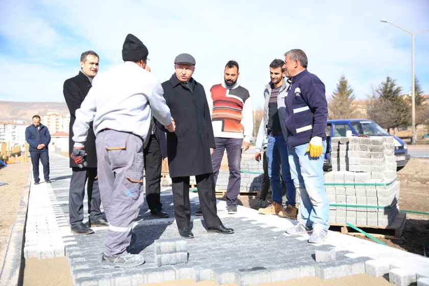 BAŞKAN ÇOLAKBAYRAKDAR, “PARKLARIN İŞLEVSELLİĞİNE ÖNCELİK VERİYORUZ”