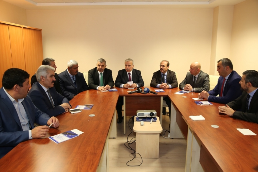 BAŞKAN ÇOLAKBAYRAKDAR, “KAYSERİ, MOBİLYADA DÜNYA LİDERİ OLACAK”