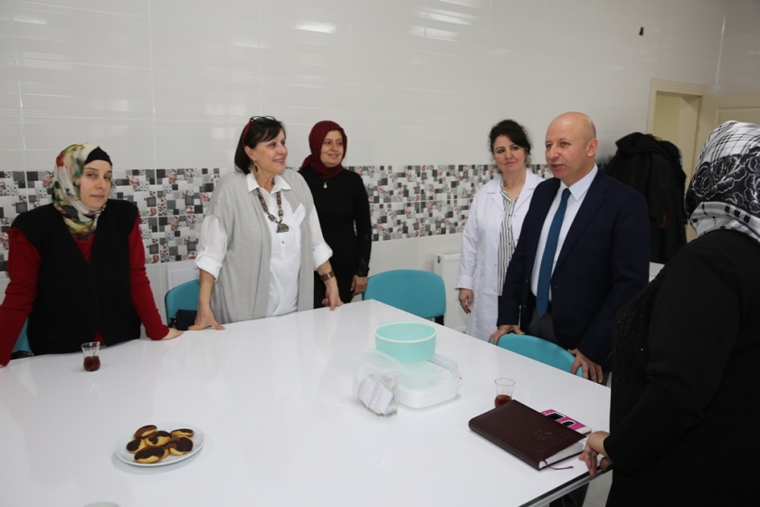 KOCASİNAN AKADEMİ “HAYAT DOLU”
